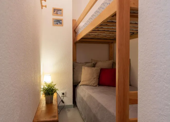 Duplex Cosy Pour 4 Personnes, Proche Commerces Et Pistes De - Fr-1-296-420